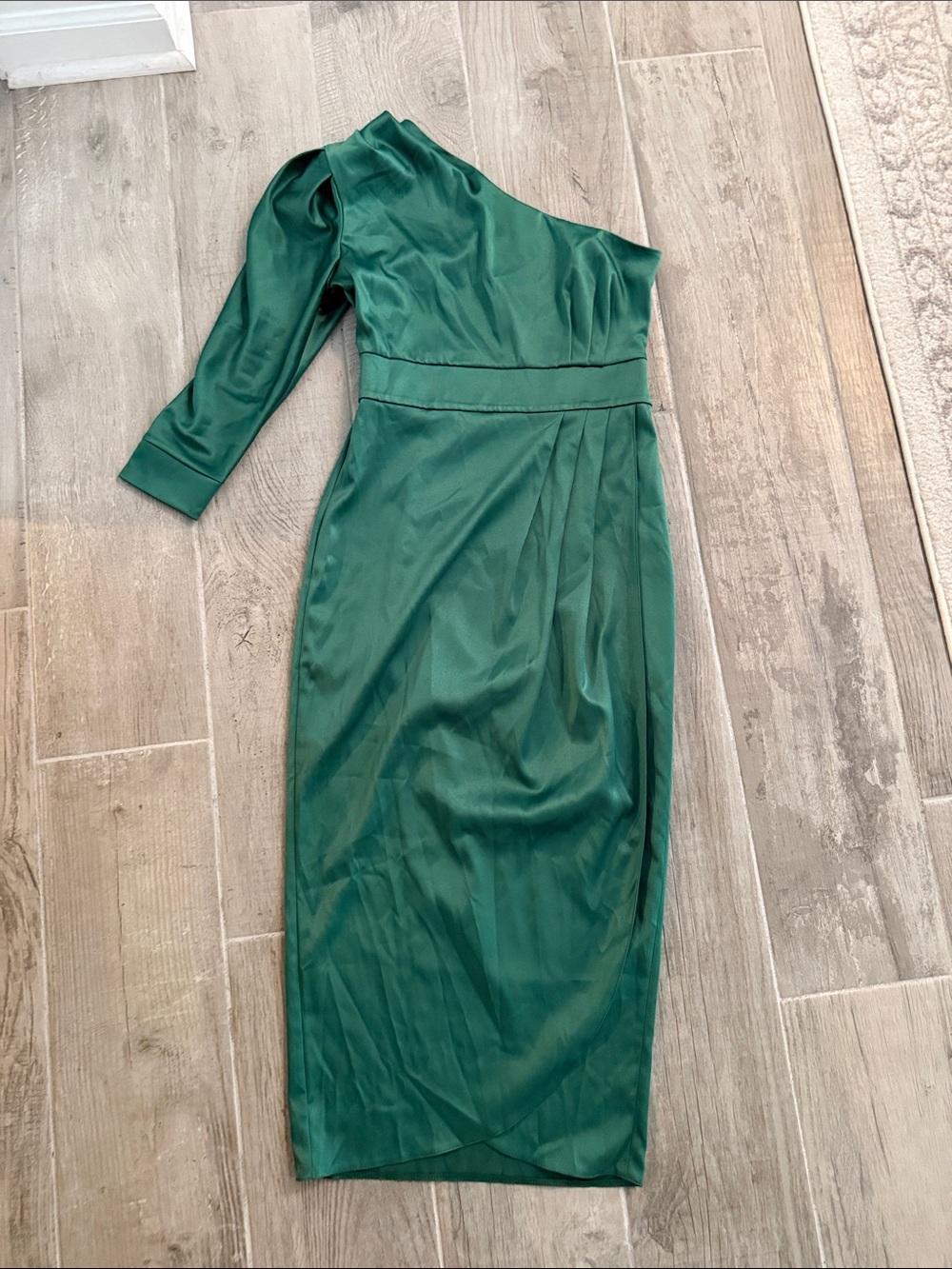 NWT- One-Shoulder Emerald Green Satin Dress